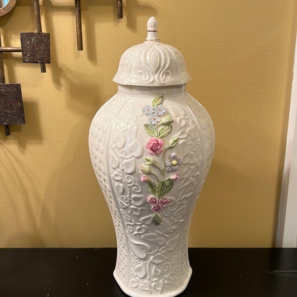 Belleek Accents Belleek Millennium Collection Covered Vase Poshmark